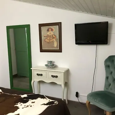 Vivienda Rural Rio Cerezuelo *